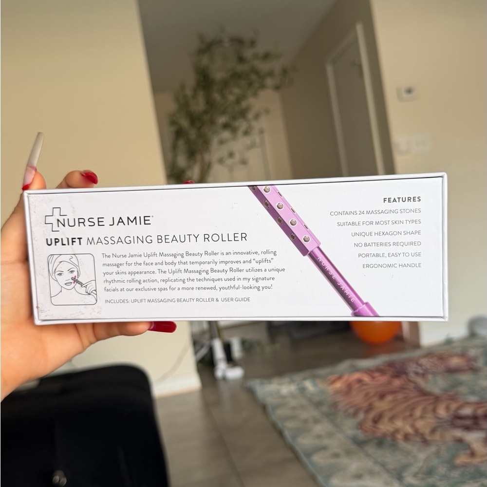Nurse Jamie Uplift Facial Massage Roller 24 Stones Purple New